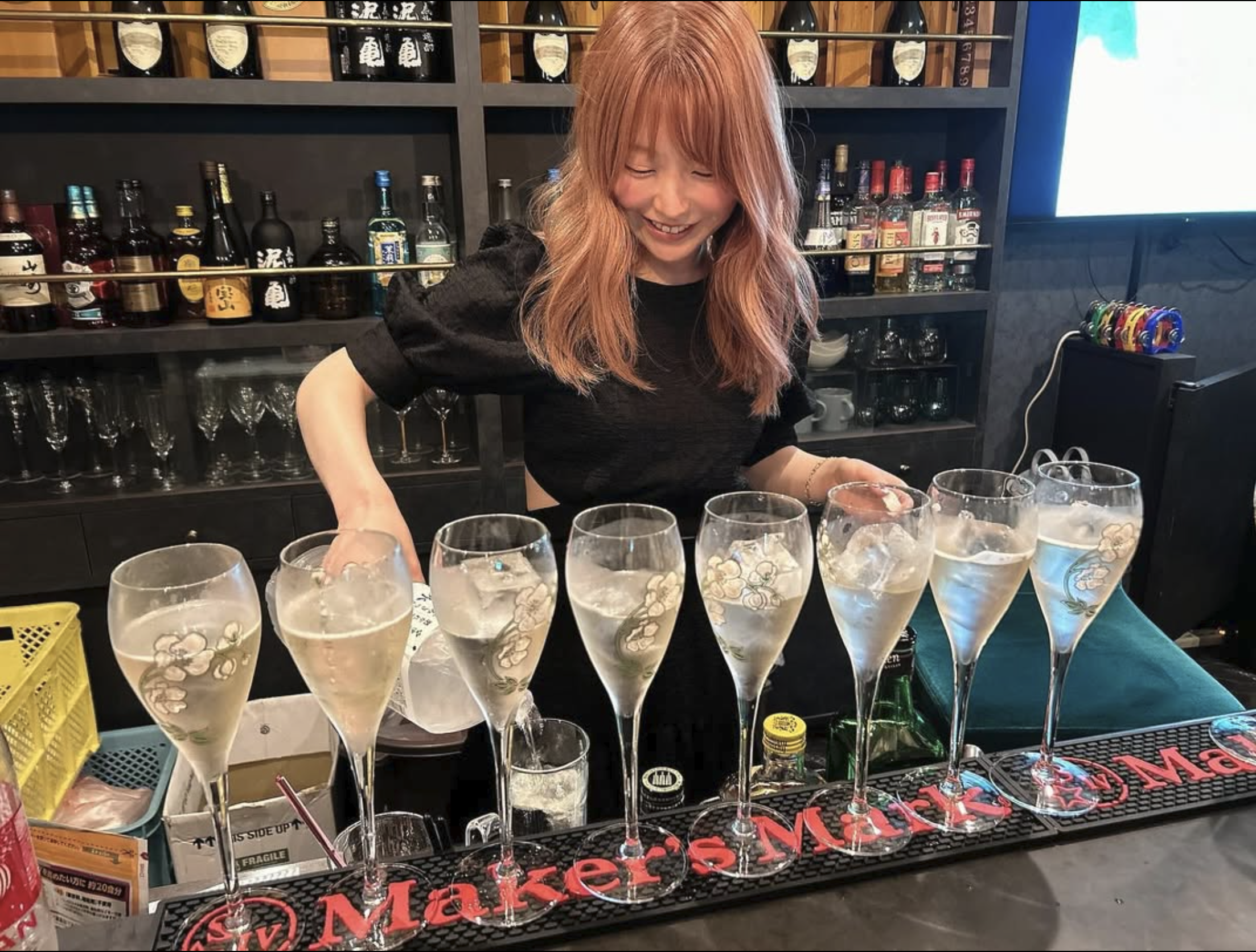 Bar exclusiveエクスクルーシブ 店内写真2